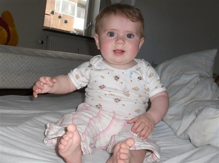 Pige isabella martine billede 6