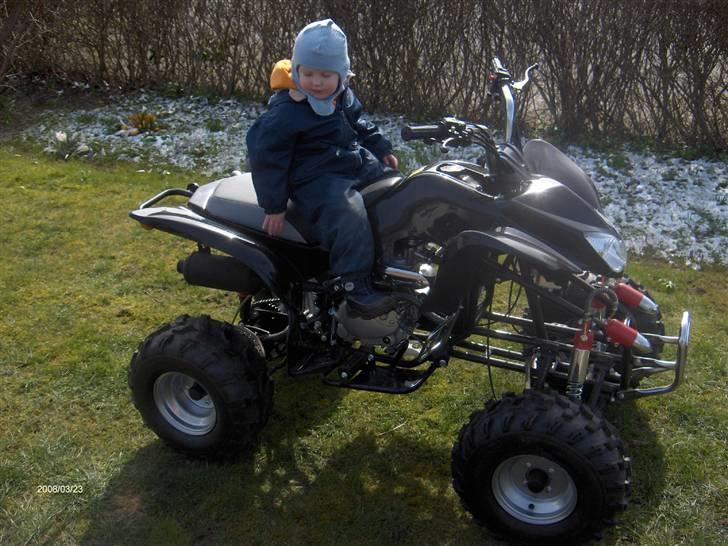 Dreng MIKKEL - og så er  der far´s... den er guld værd for en knægt på 3 år.... billede 18