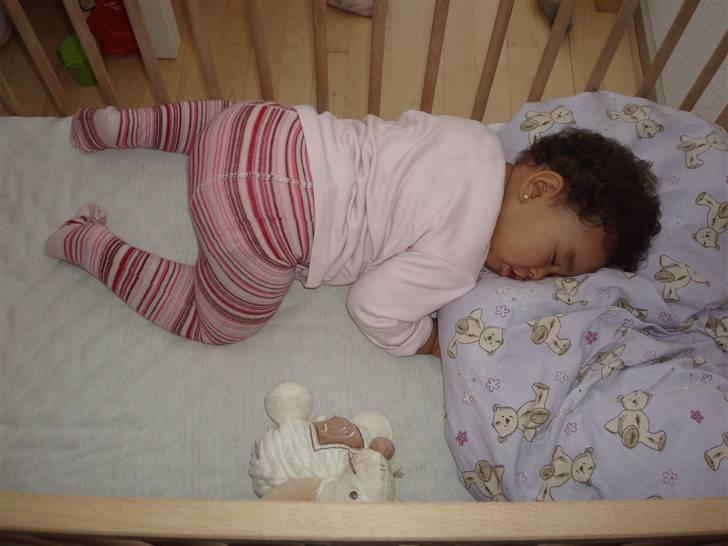 Pige Duaa - Sådan sover jeg billede 11