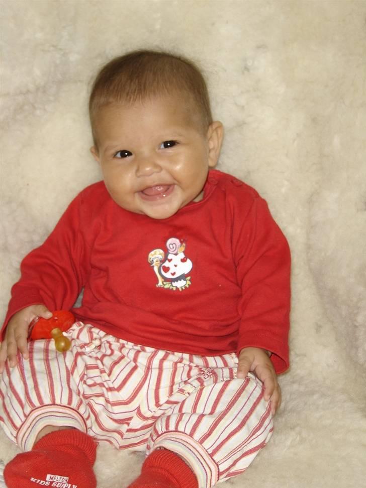 Pige Natashja - charme, selvtillid og lækkert hår  :o) billede 9