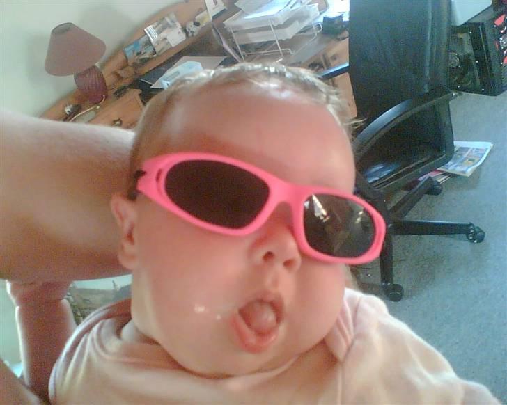 Pige Mathilde Caroline billede 8