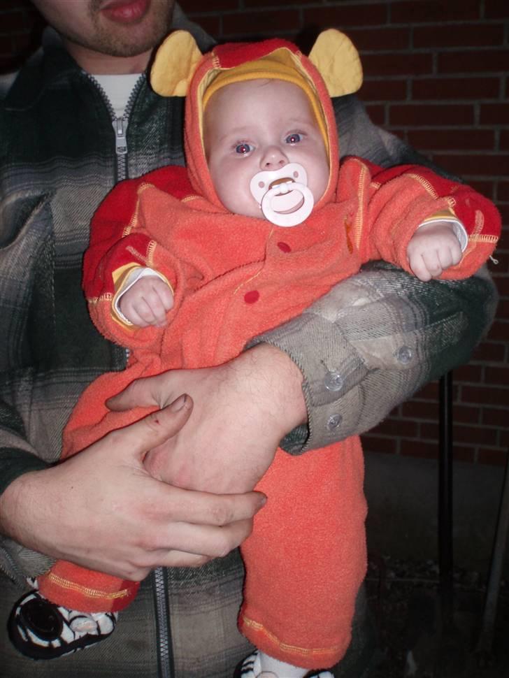 Pige Mathilde Caroline billede 10