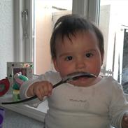 Pige Nathalie Scharff Johannsen