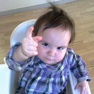 Pige Nathalie Scharff Johannsen