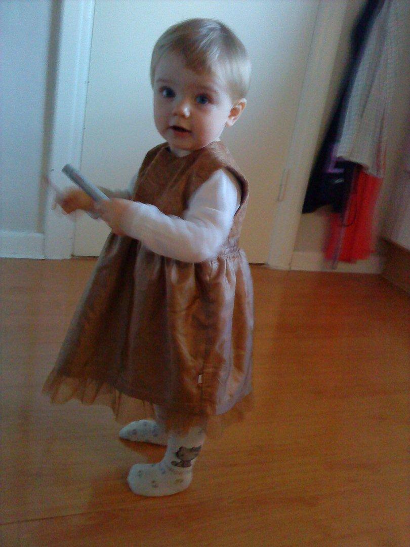 Pige Silja Emilie billede 10