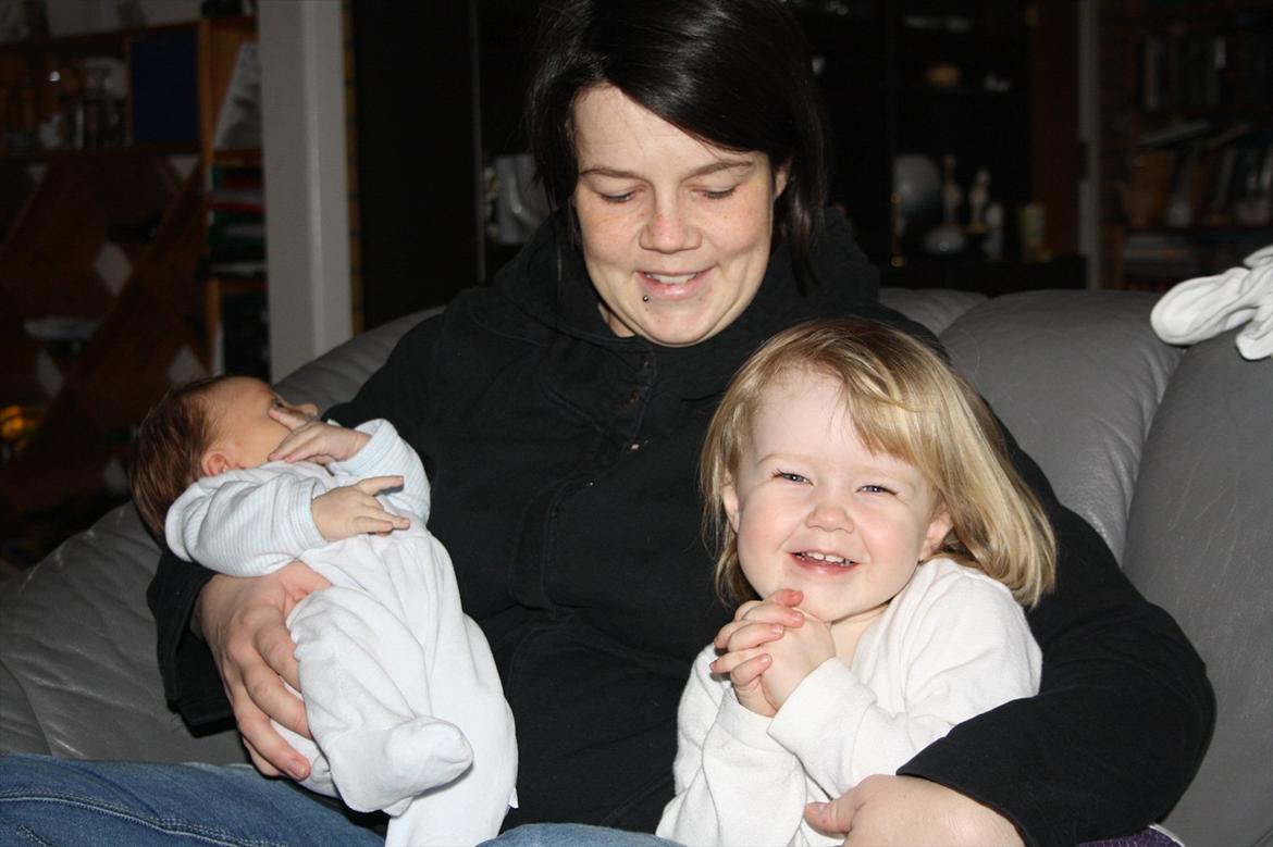 Dreng Lukan - Mor med storesøster og mig <3 billede 6