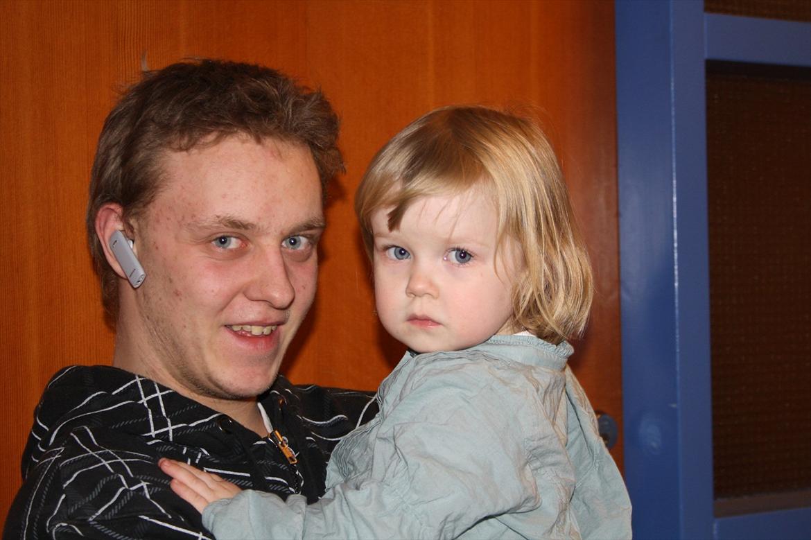 Dreng Lukan - Min far og storesøster Shelly billede 7