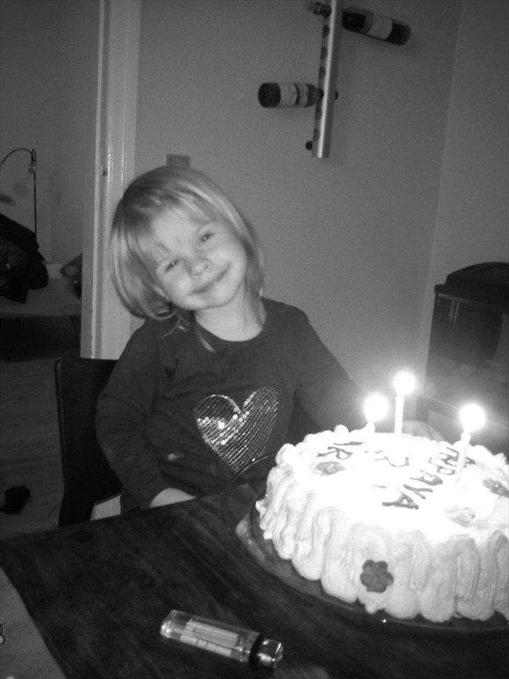 Pige Papaya Athena billede 5