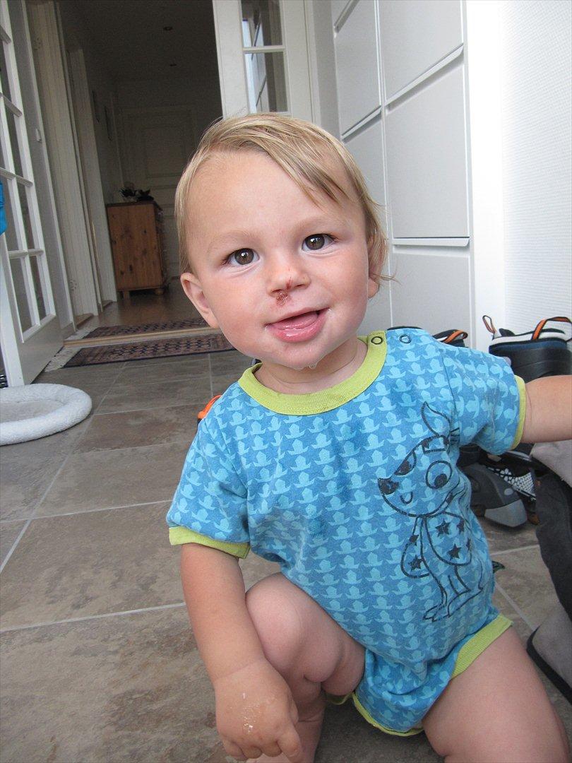 Dreng Mads - Sommer 2011 billede 6