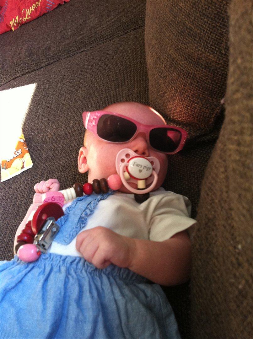 Pige Gregersen - 1 mdr & 3 dage, nu er jeg sommerklar :D billede 5