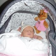 Pige Freja Elisabeth