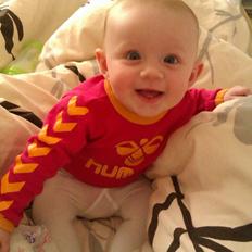 Pige Vigga Kirstine Knudsen