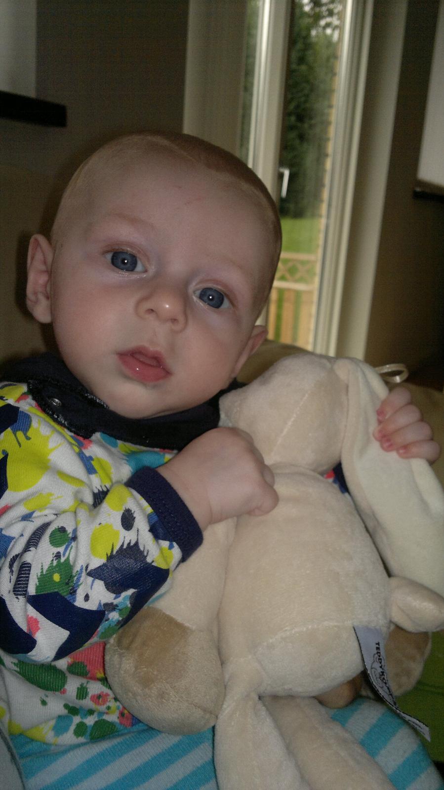 Dreng William - Det er MIN kanin! <3 billede 11