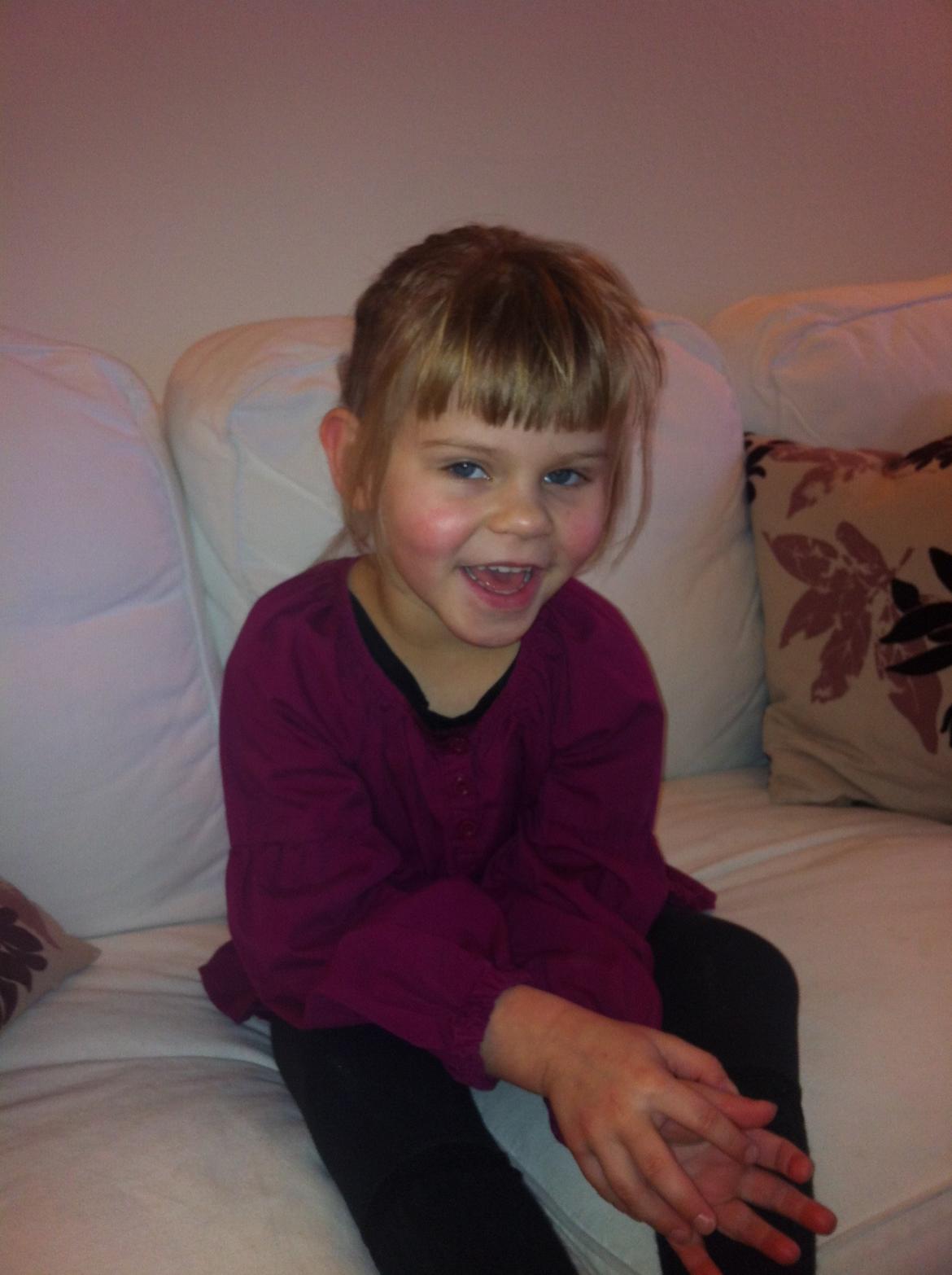 Pige Nicoline - Nicoline 5år billede 1
