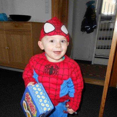 Dreng Mikas - Min dejlige dreng som Spiderman <3 billede 8