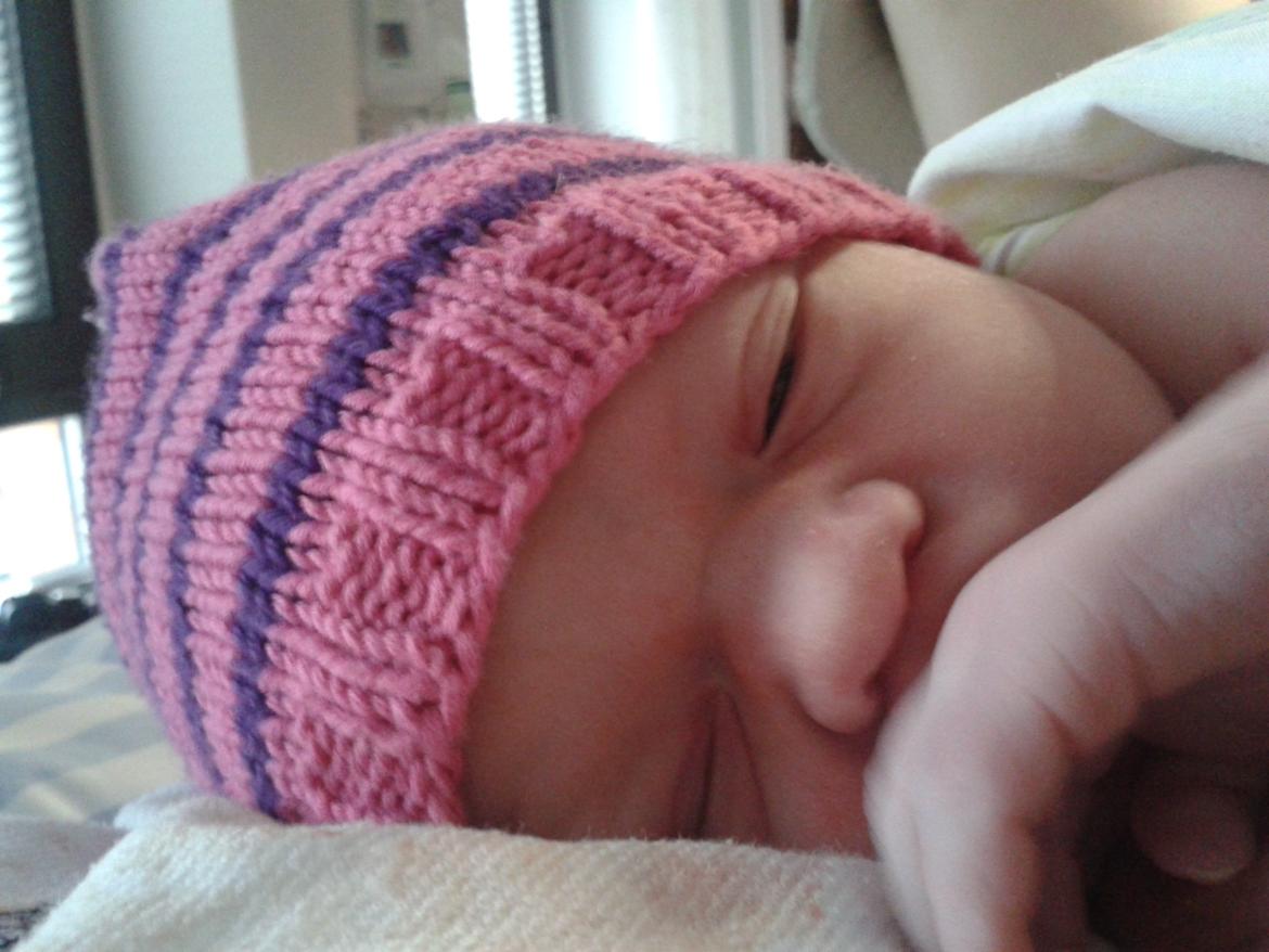 Pige Linea - på sygehuset 1 dag billede 2