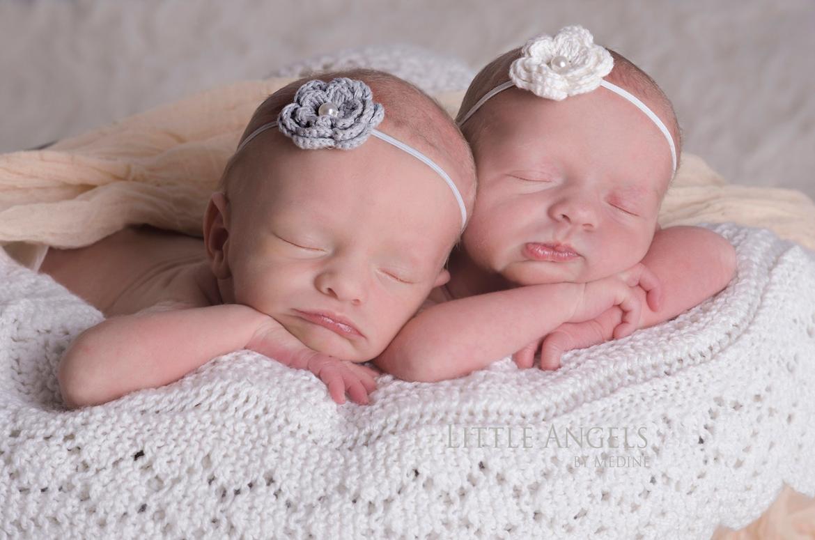 Pige Linea - Linea med sølv blomst, taget af Little angel billede 10