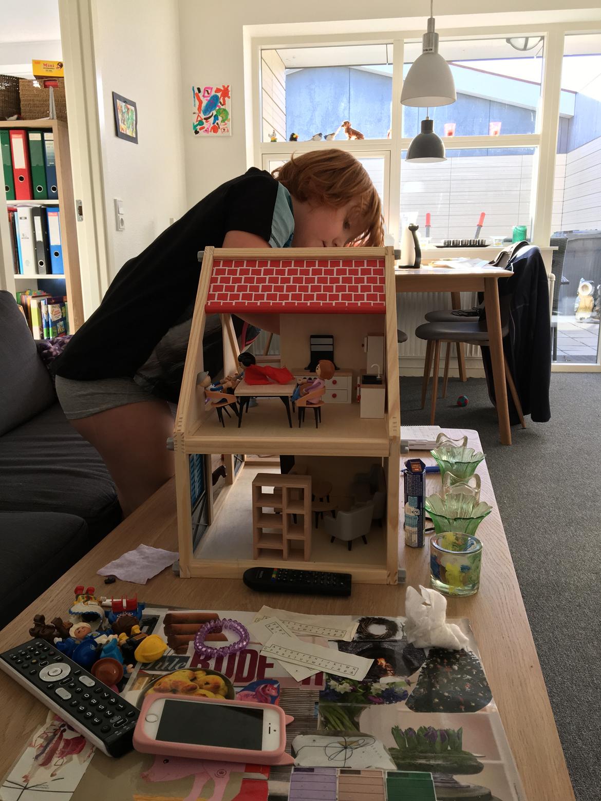 Pige Mia - Mia lege med dukkehuse 2019 billede 44
