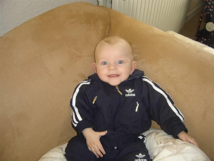 Dreng Noah - sporty.. billede 19