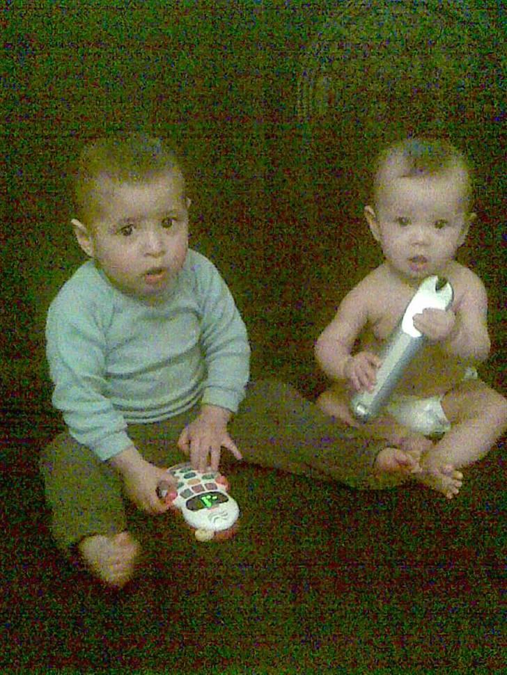Pige Angelina - Angelina og halvbror Andy <3 billede 9