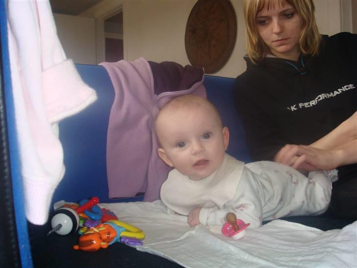 Pige ingelina billede 10