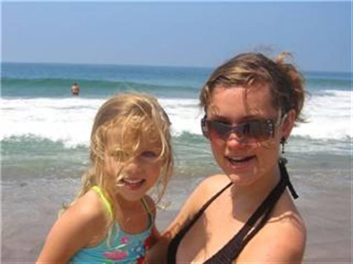 Pige Makayla - Makayla og en anden af hendes kusiner (3 år) billede 13