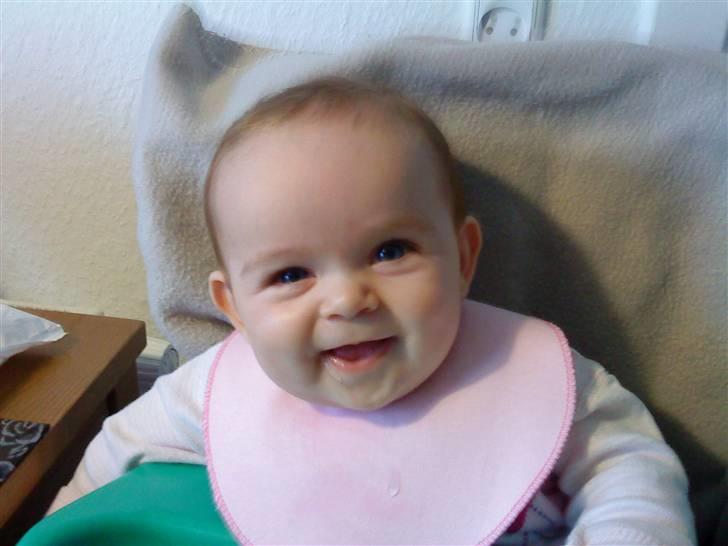 Pige Emilie billede 4