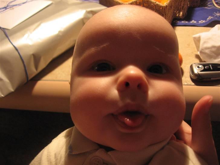 Dreng Benjamin Zhall - funny face billede 18