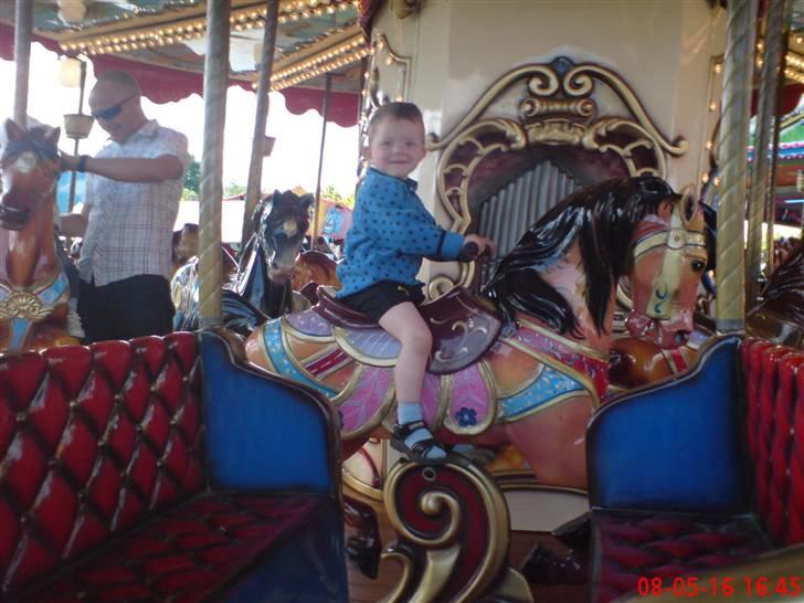 Dreng Oliver  billede 9