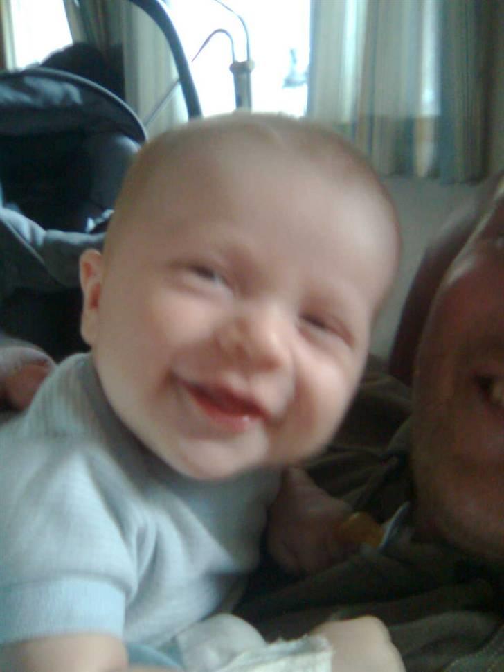 Dreng Tobias - Er jeg ikke bare sød ? billede 15