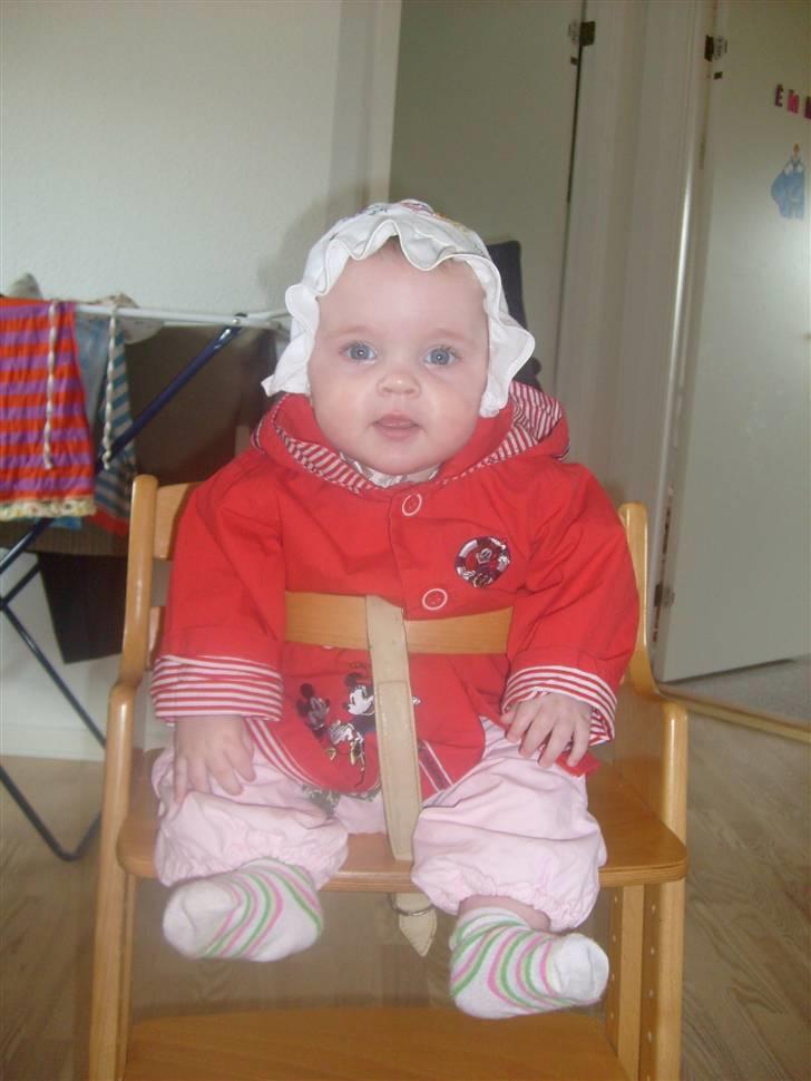 Pige Nanna billede 5