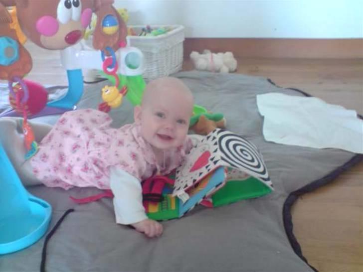 Pige Kira Vørsing billede 2