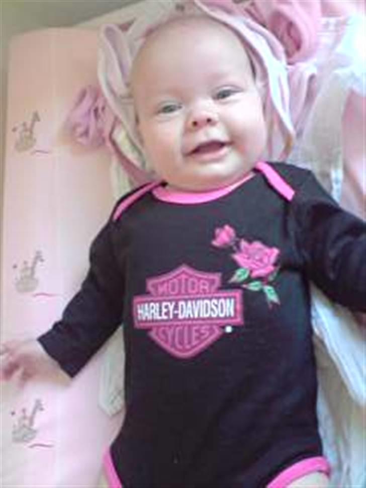 Pige Kira Vørsing billede 11