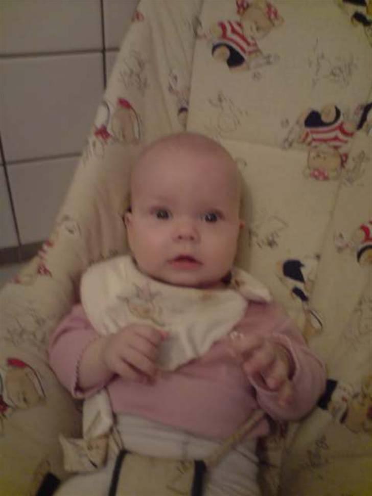 Pige Kira Vørsing billede 19