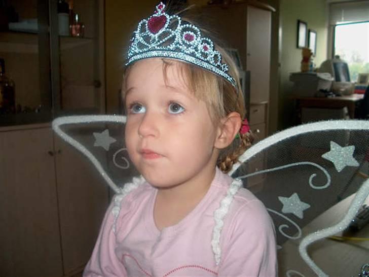 Pige Emma Jeanette Ljubic billede 11