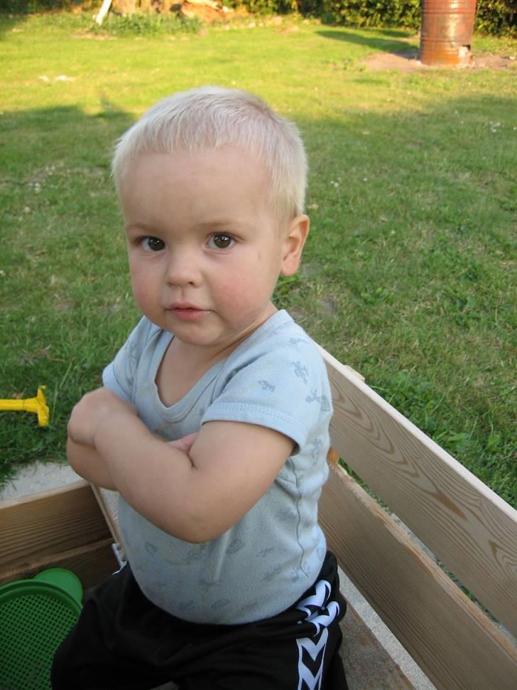 Dreng Noah lucas Bøgelund billede 2