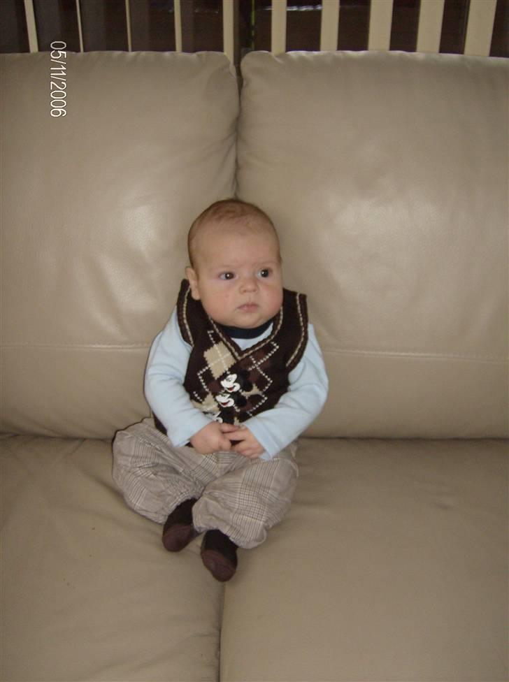 Dreng Noah lucas Bøgelund billede 6