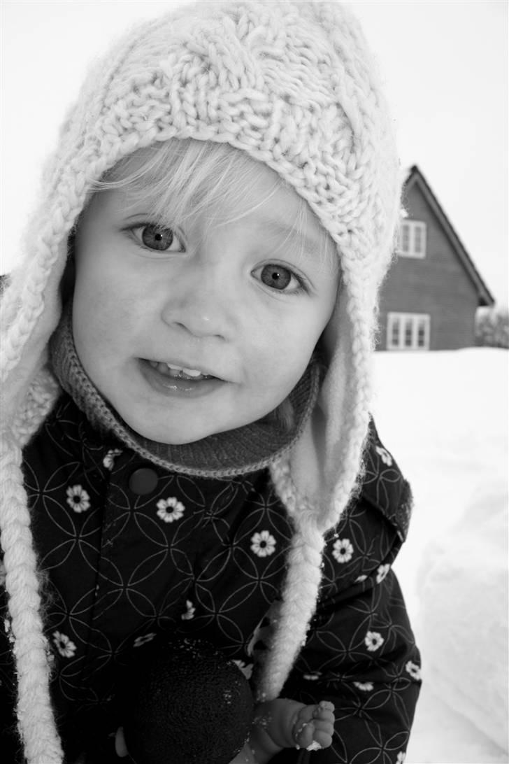 Pige Silje lund Madsen - dec 2010 billede 9