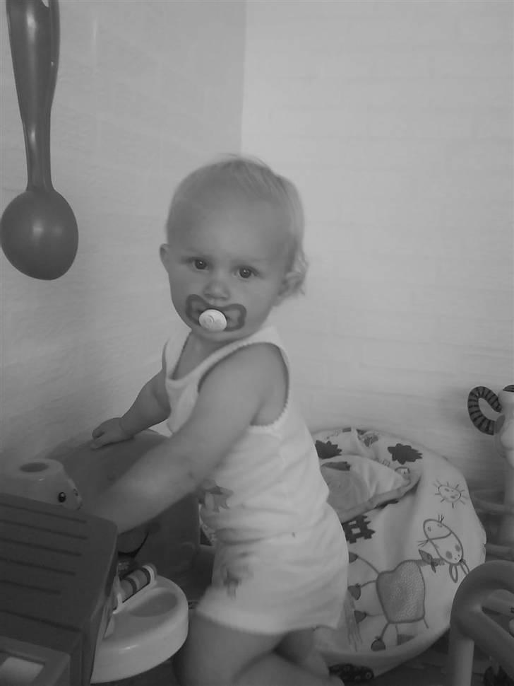 Pige Celina billede 7