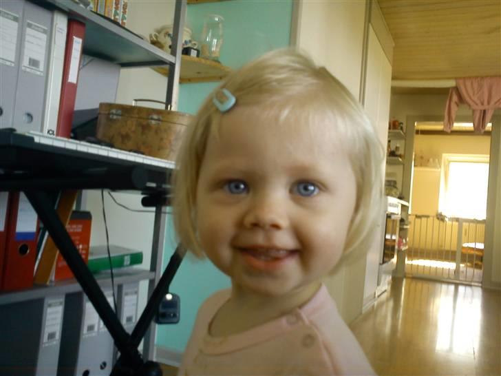 Pige M<3 - Malou juni 2010 billede 13