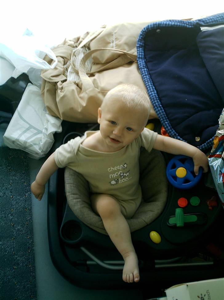 Dreng Sebastian Søkamp - Hejsa. billede 10