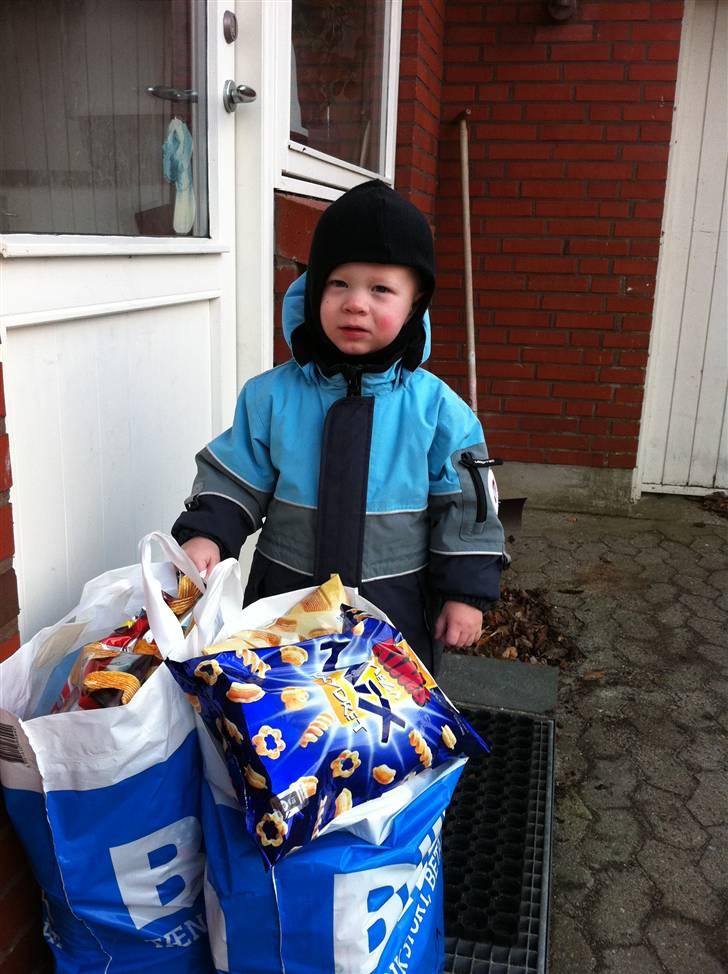 Dreng Nicklas - Århhhh chips! billede 8