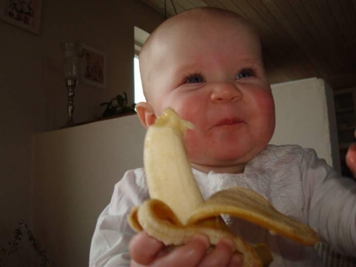 Pige Natascha - Mums elsker banan billede 12