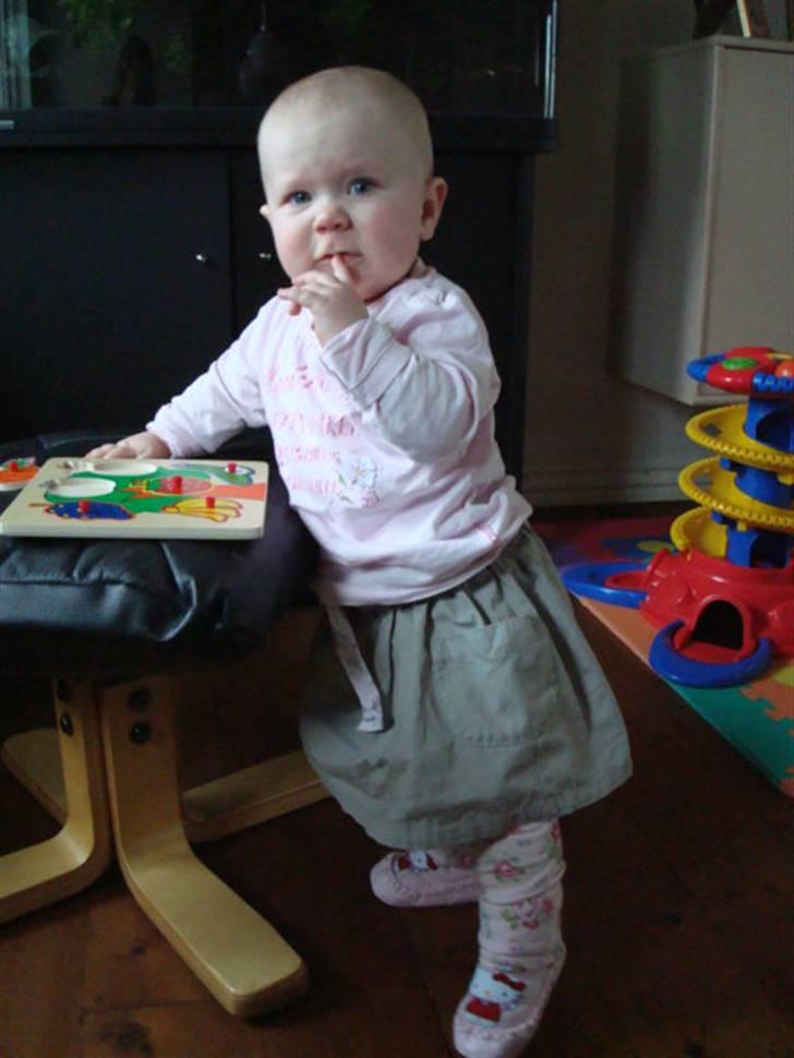 Pige Natascha - Dagen efter Nataschas fødselsdag billede 19