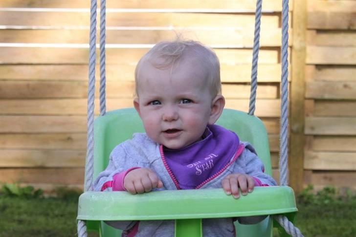 Pige Cecilie Lilje - <3 <3 <3 billede 3