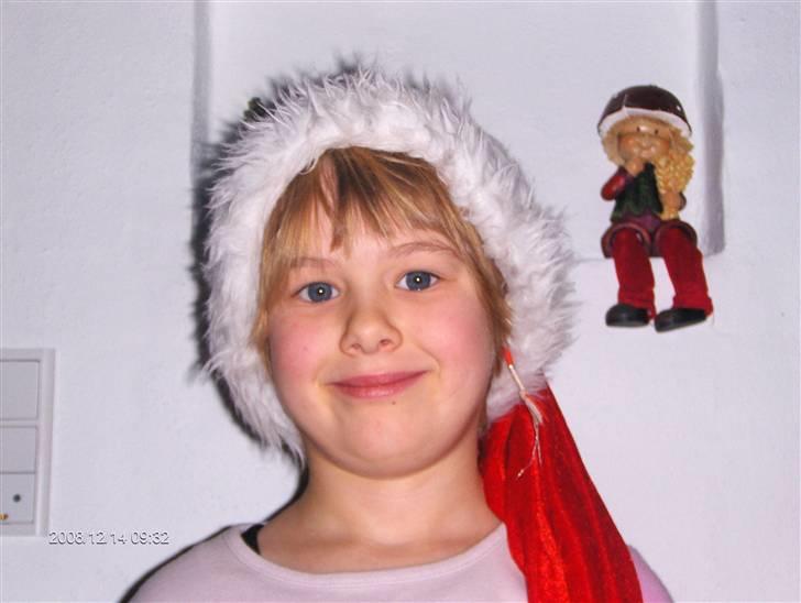 Pige Cecilie - cecilie som nisse billede 4