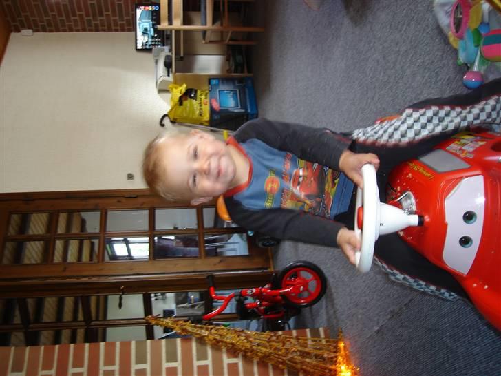 Dreng Oliver billede 11