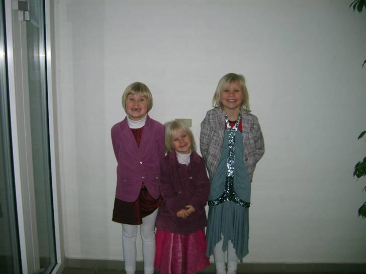 Pige charlotte  - vi var til bryllup hos eva og frede billede 14