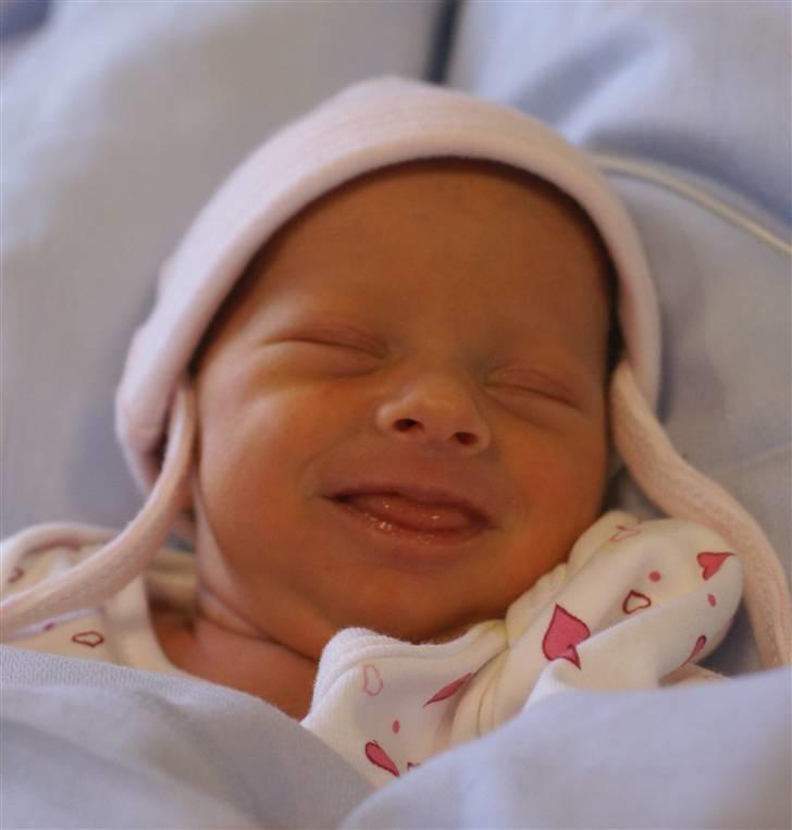 Pige Kaya Emilie - 13 dage gammel billede 7