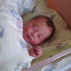 Pige Rebecca Denice Henriksen